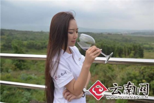 来一场都市逃跑计划他们只愿醉在弥勒不想走