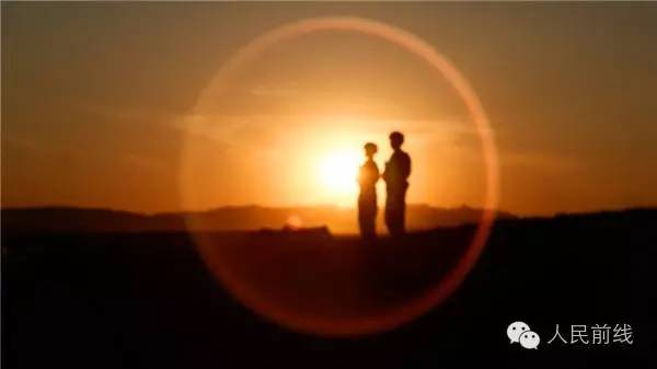 美到窒息的夜空视频,美到窒息的风景夜空