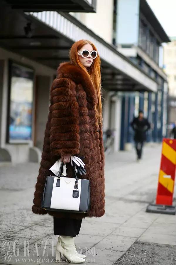 全球公认最保暖的外套,今年最火爆款外套御寒保暖