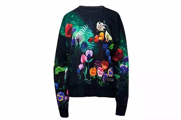 原来大牌最爱合作迪士尼哪些限量款俘获了你的少女心？