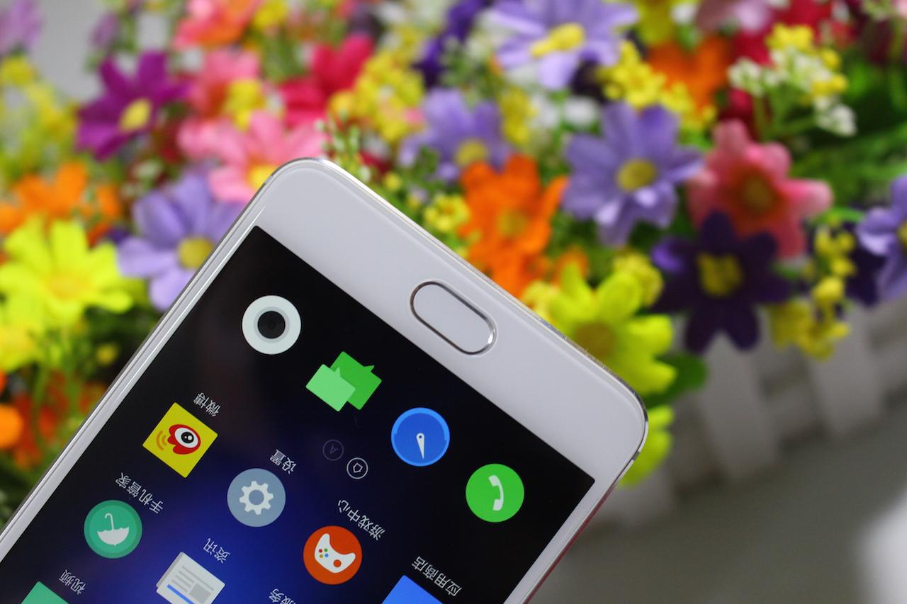 魅蓝e现在值得买吗,yunos魅蓝