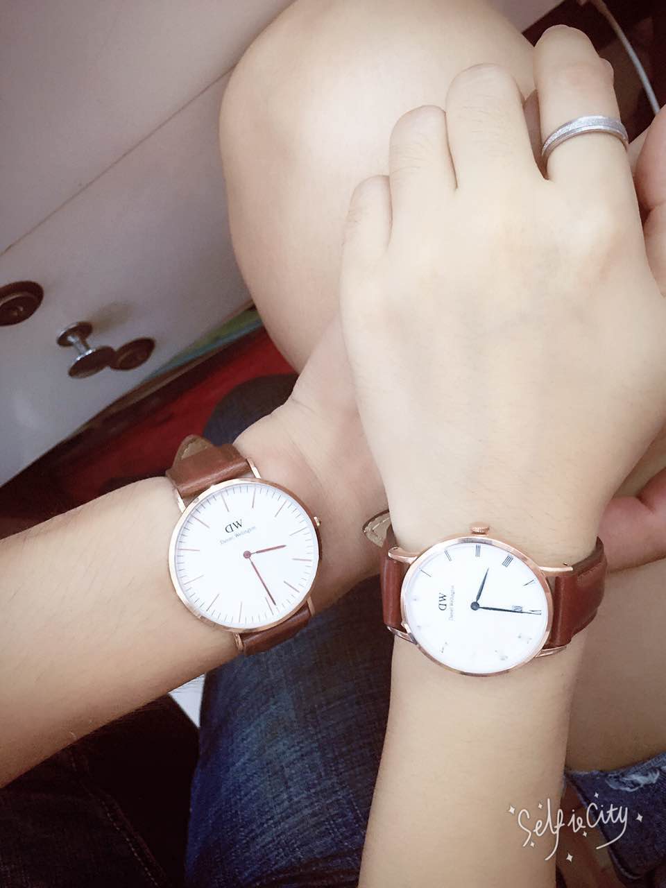 dw手表情侣腕表,dw手表情侣款腕表