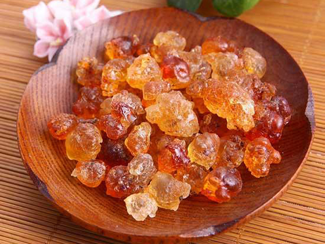 桃花泪桃胶的功效,观景桃花泪可以食用吗