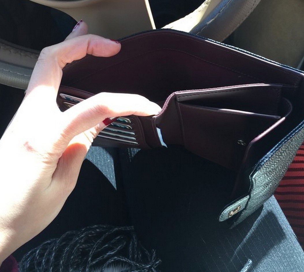 上海一姑娘生完小孩后，居然爱上了它，老公知道后真想拿刀剁手.