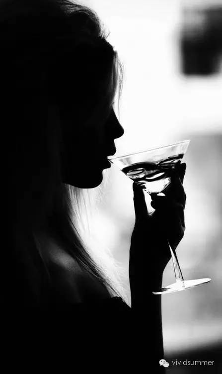 你还在被皮肤问题困扰吗,害人不浅的3大护肤误区