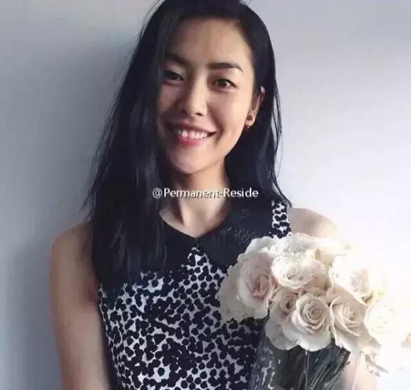 测评口红显白,测评口红和唇釉只使用一支