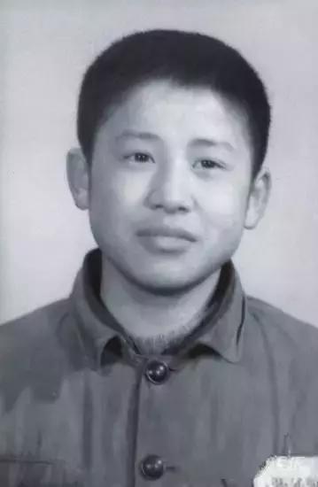 同叫张国强，一个是王宝强连长，一个是李若彤表哥