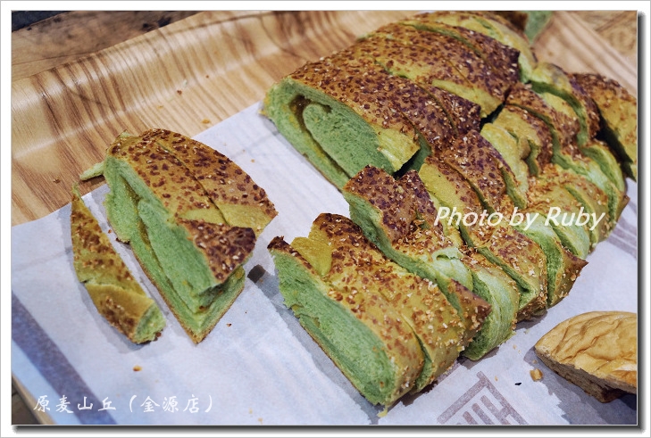 有惊喜来自台湾的软欧面包，原麦山丘