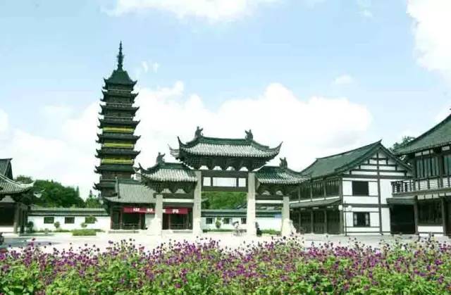 六十多家旅游景点门票半价,这8家景区免费或有优惠