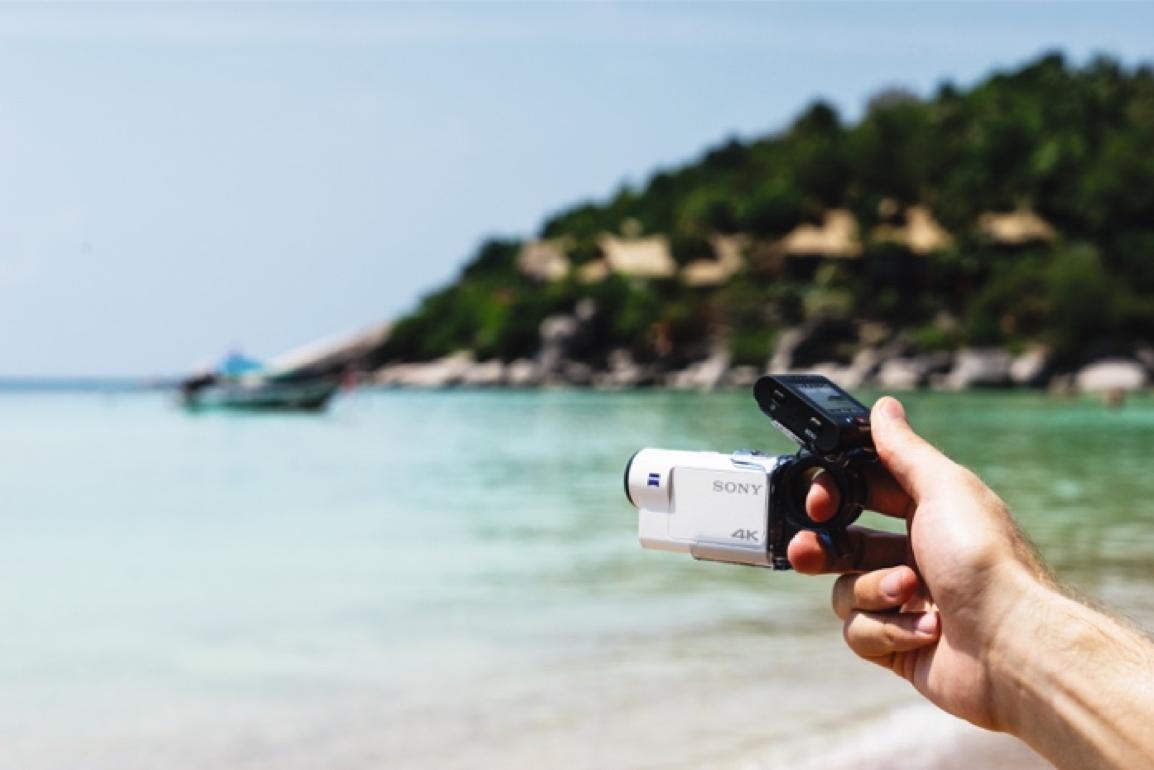 索尼4k摄录一体机fdr-ax100e,索尼fdr-x1000v摄录一体机怎么用