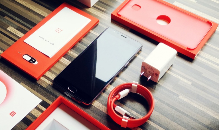 一加手机3实际使用感受,刚发布的一加3怎么样