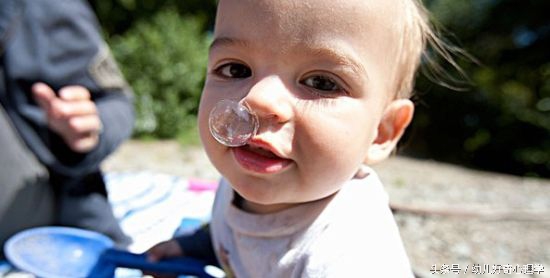 眼睛痒鼻塞流鼻涕老中医,儿童流鼻涕鼻塞不通气怎样解决