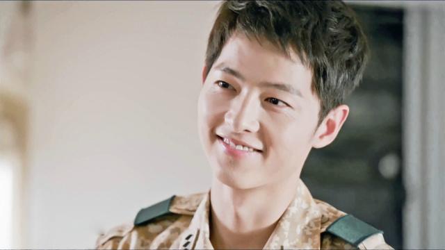 跟宋仲基学学如何保住“面子”,看看男神都用啥?