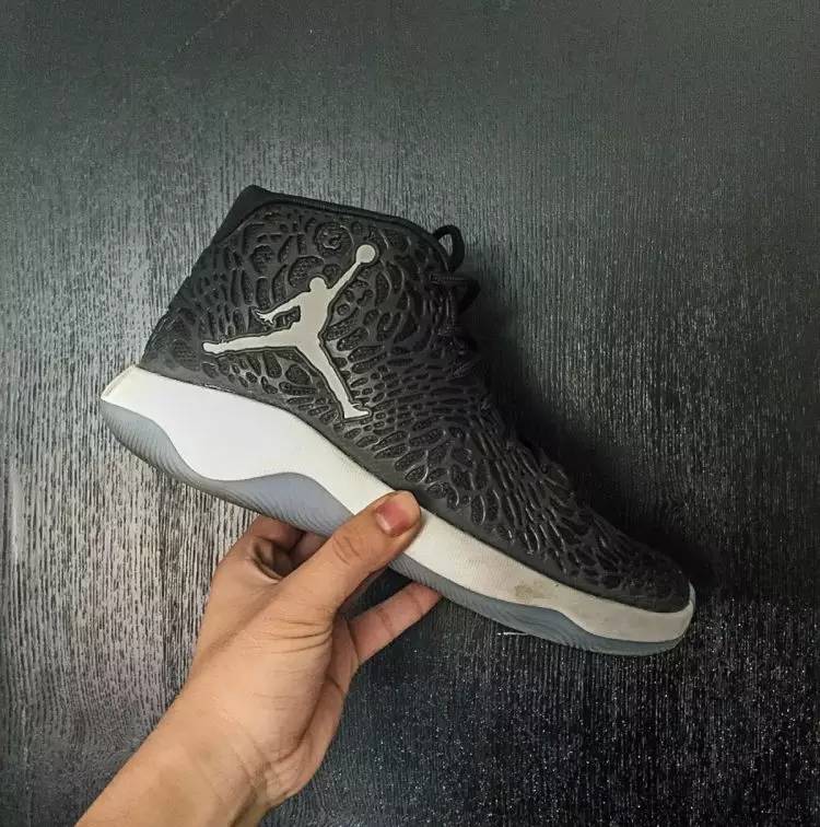 公认脚感最好的10双鞋篮球鞋,新手100到200的篮球鞋推荐