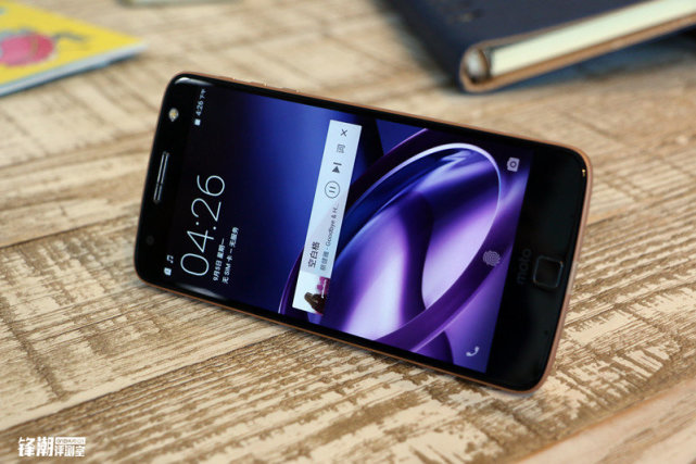 颠覆传统模块化大作:MotoZ上手评测