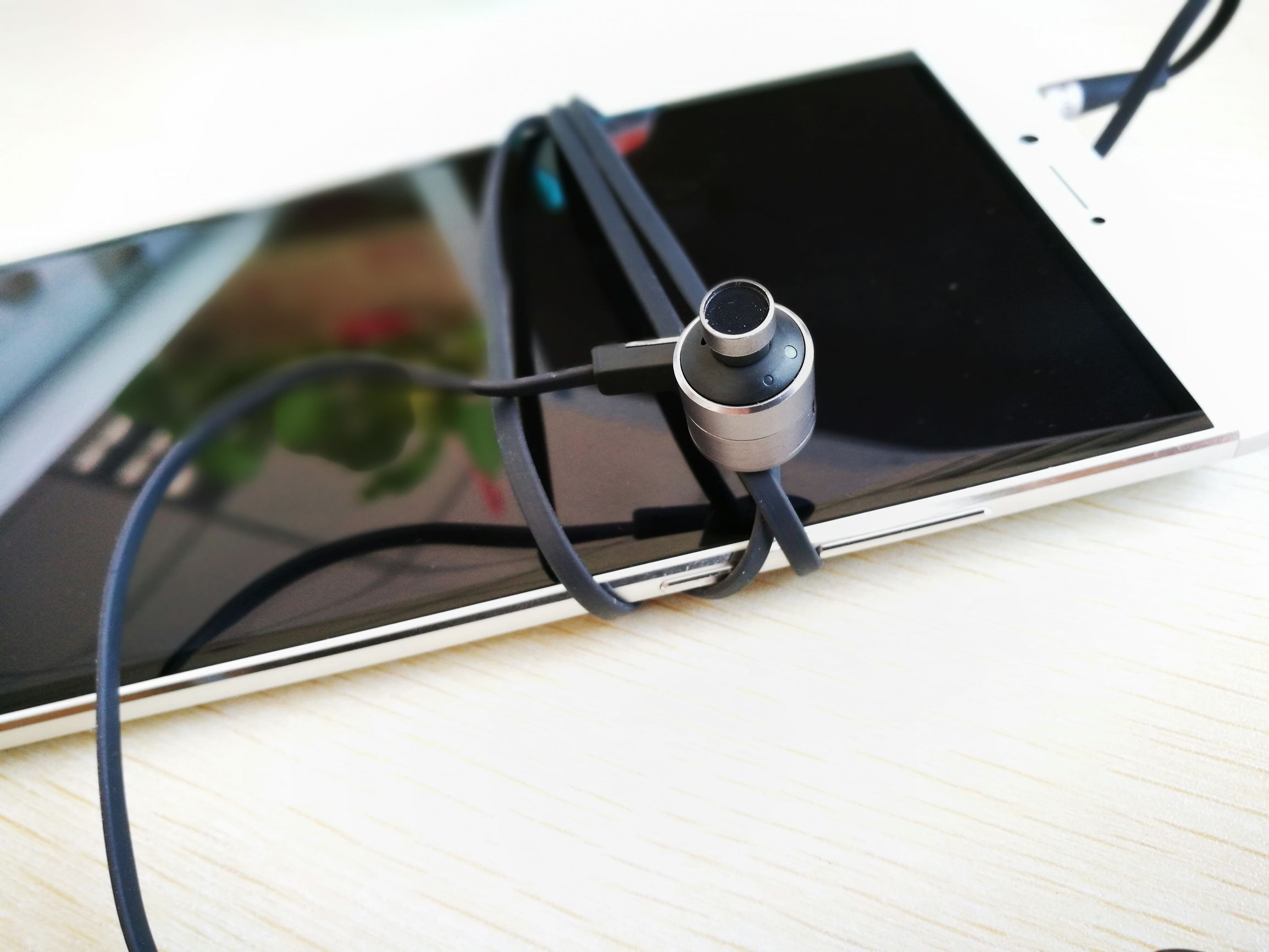 华为荣耀引擎耳机2好吗,荣耀引擎耳机二代物理调音