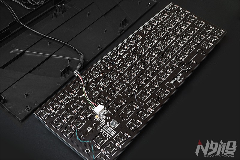 艾酷akko键盘,艾酷akko