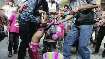 海南祭神灵历史由来,海南风俗穿杖仪式