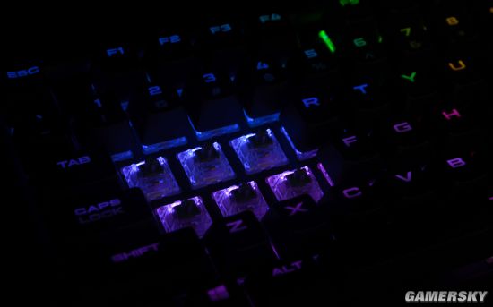 海盗船键盘k70pro左shift,海盗船k57rgb无线游戏键盘评测