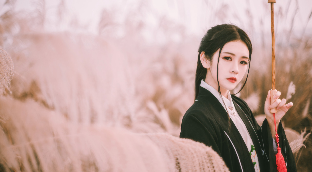 小说：上京城的世家大族，偌大的宅院底下，哪家没埋着一地枯骨