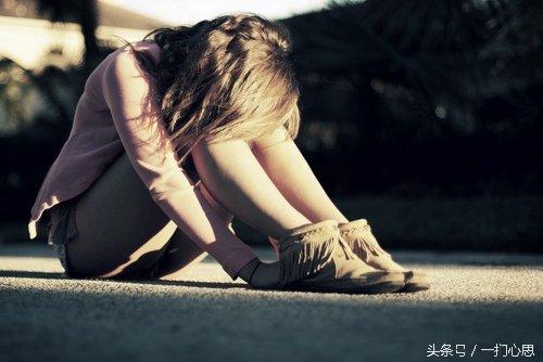 不合群的人如何改善心态,不合群怎么办教你一招解决