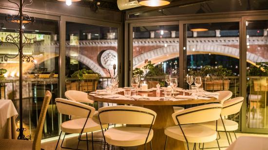 都灵城已尽在伊瓜因掌握之下阿根廷人万事俱备只欠首发