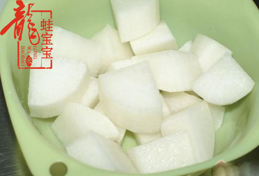 8种食疗止咳方法值得收藏,治疗喉咙痒咳嗽最有效的偏方