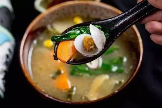 说真的，天津这家日料店直接搬到日本，也不跌份儿！太正！