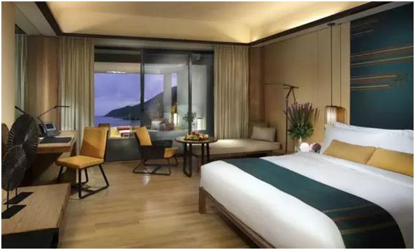 2016年，国内最好的皇冠假日酒店落户三亚湾