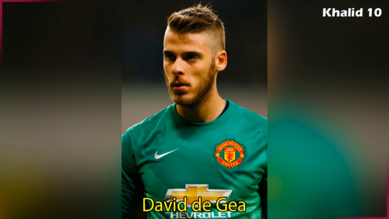 足球明星儿时的照片,足球明星小时候头像