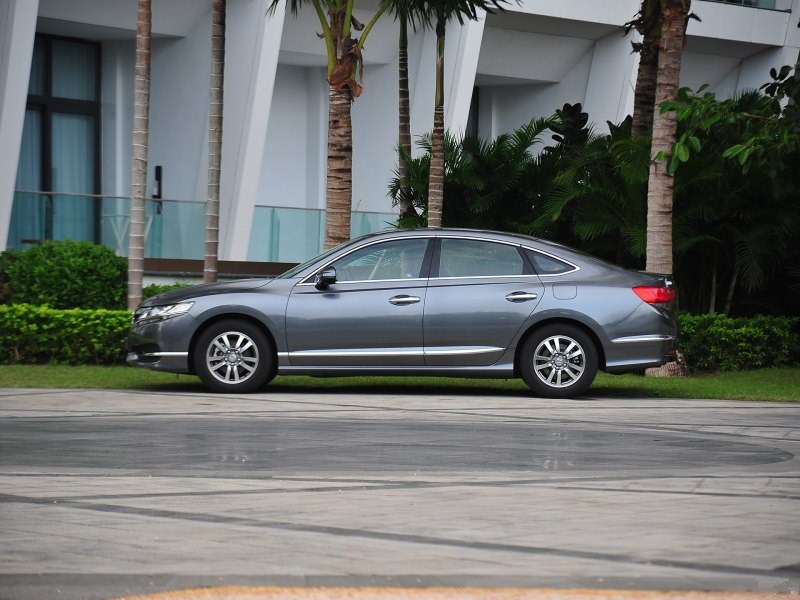 思铂睿有高级感,思铂睿的卖点