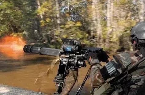 终结者系列机器人大全图片,终结者系列动作集