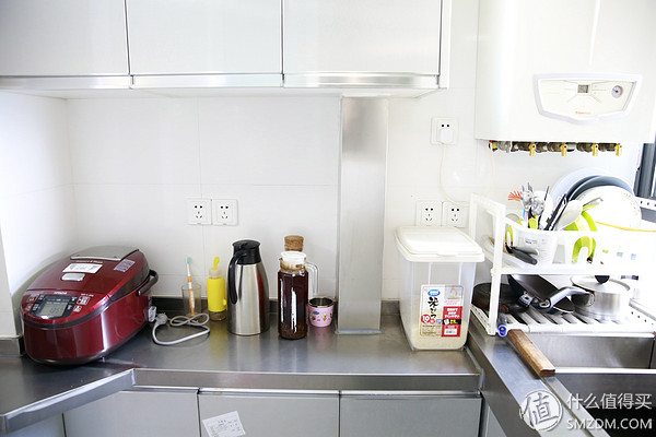 小厨房放集成灶冰箱洗碗机,小厨房如何装洗碗机和冰箱