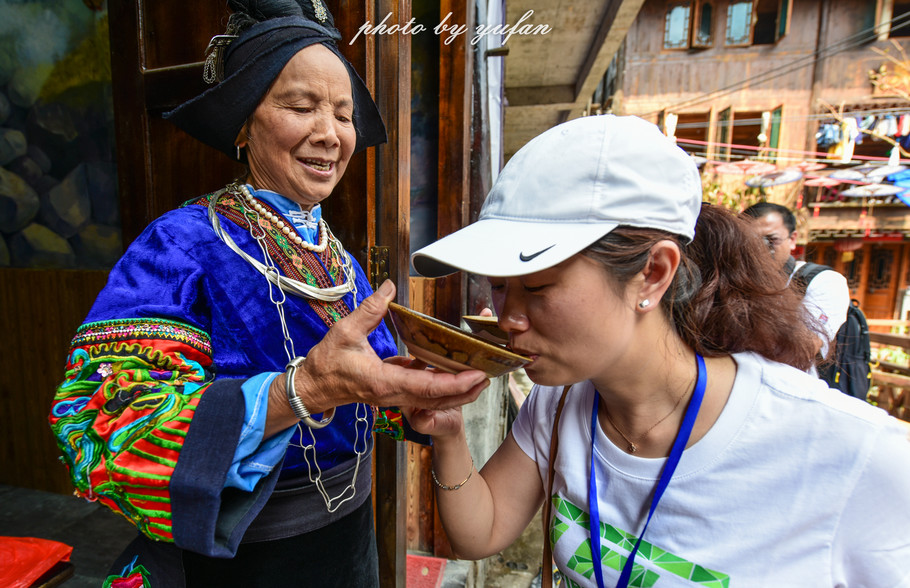 千户苗寨怎么玩比较好,千户苗寨怎么玩最合适