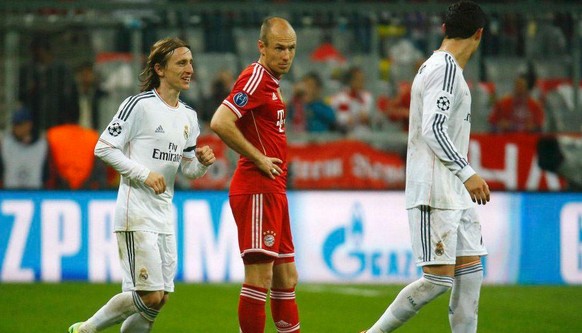 中秋节特辑:那些在欧冠赛场与老东家“团圆”的巨星