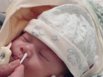 宝宝鼻子堵住了有什么妙招,宝宝鼻子全部堵住怎么办