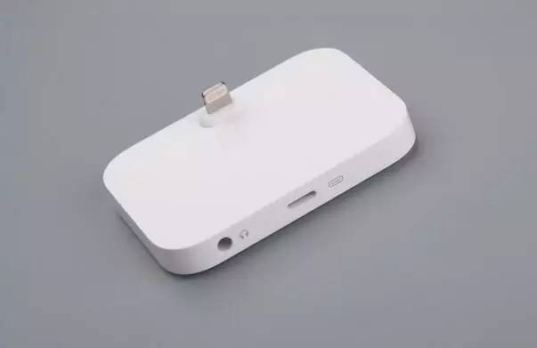 iphone哪一代取消耳机孔,iphone耳机孔去掉了