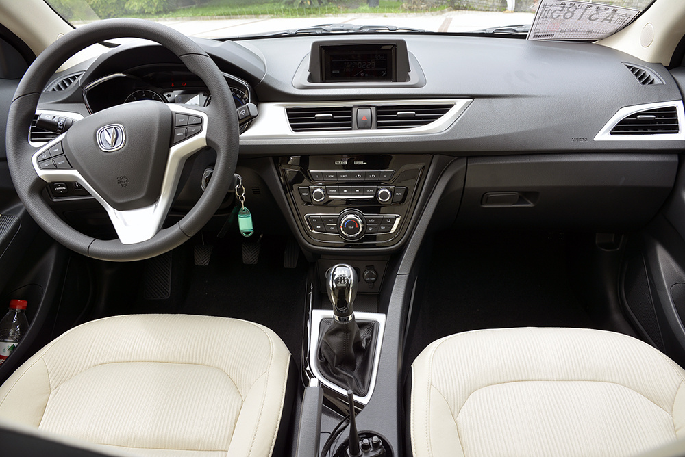 长安悦翔v71.0t发动机可靠吗,悦翔v7用哪款发动机