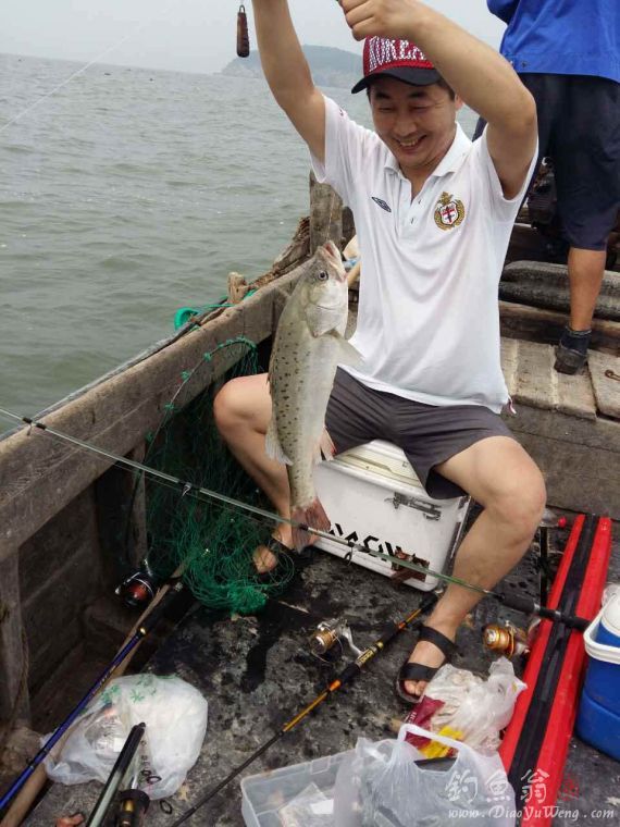 船钓封杆日记向晕船一天吐七次的老哥敬礼