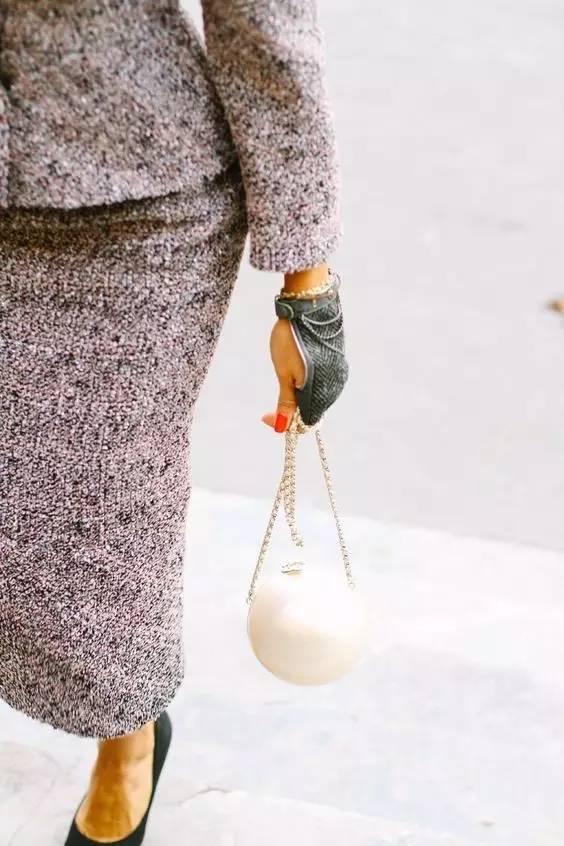 套娃chanel (chanel度假系列呼啦圈包)