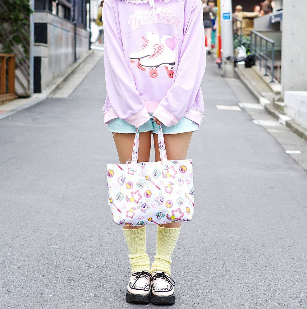 日本樱花妹的心机好物,樱花妹都穿什么袜子