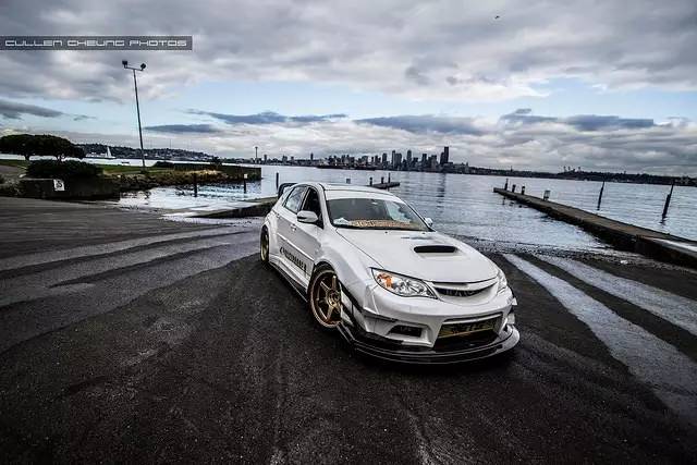 topsecret改装,国外翻新斯巴鲁翼豹sti