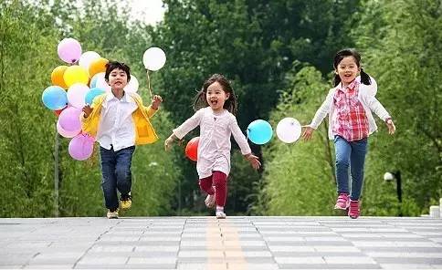 蒙特梭利：孩子有占有欲怎么办？