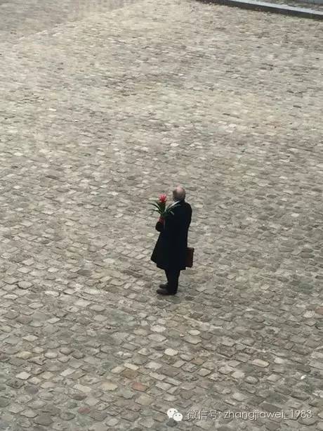 世上有匹配的人吗,一定会有一个跟你非常契合的人