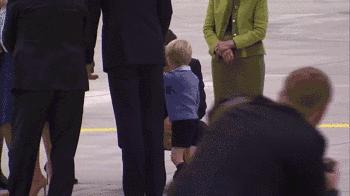 威廉凯特一家五口齐走,威廉和凯特怀了第四个孩子了吗