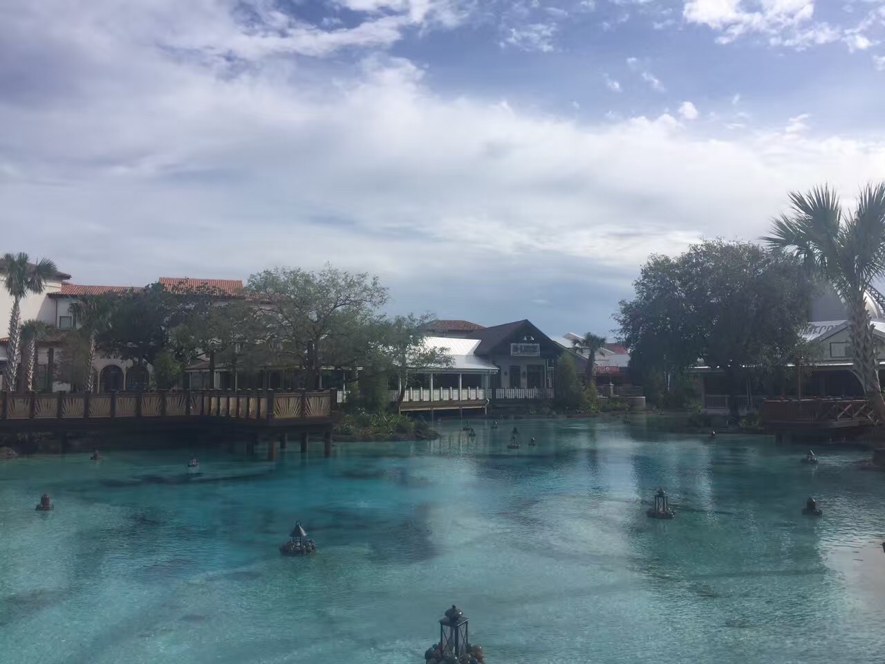 去迪士尼上班是怎样的,迪士尼工作体验