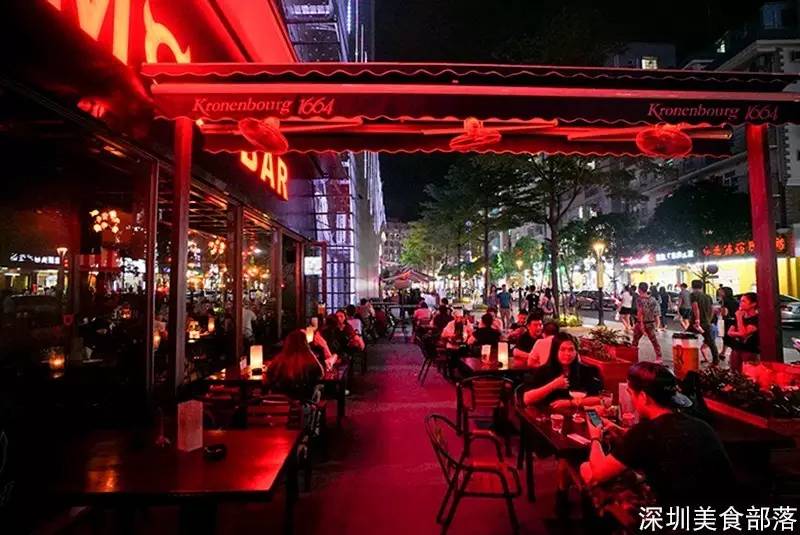 KKONE把美食集市搬进MALL里，50+餐厅五折起，放肆开吃！