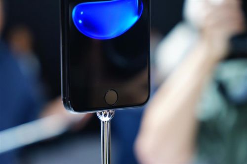 iphone7体验吃鸡,iphone7升级ios14.7.1的系统体验