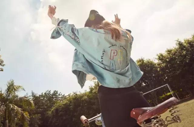 宋佳刘诗诗直筒裤,刘诗诗宋佳最爱的衬衫