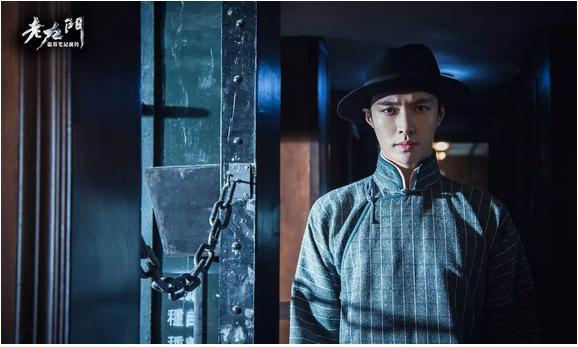 张艺兴老九门穿的衣服,张艺兴扮演的二爷是怎样的人